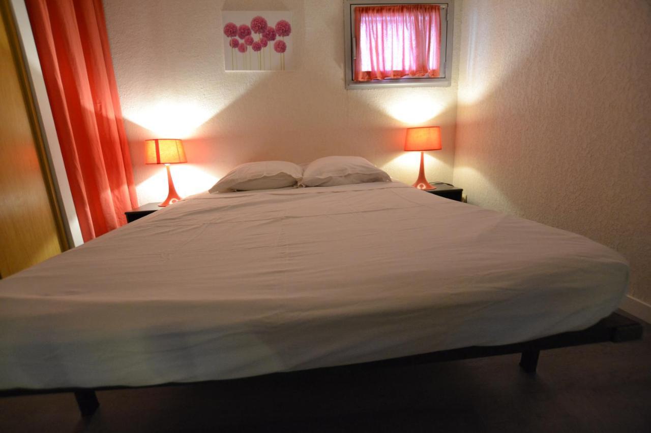Villa Naturiste "Eden" Heliovillage 105 آجد المظهر الخارجي الصورة